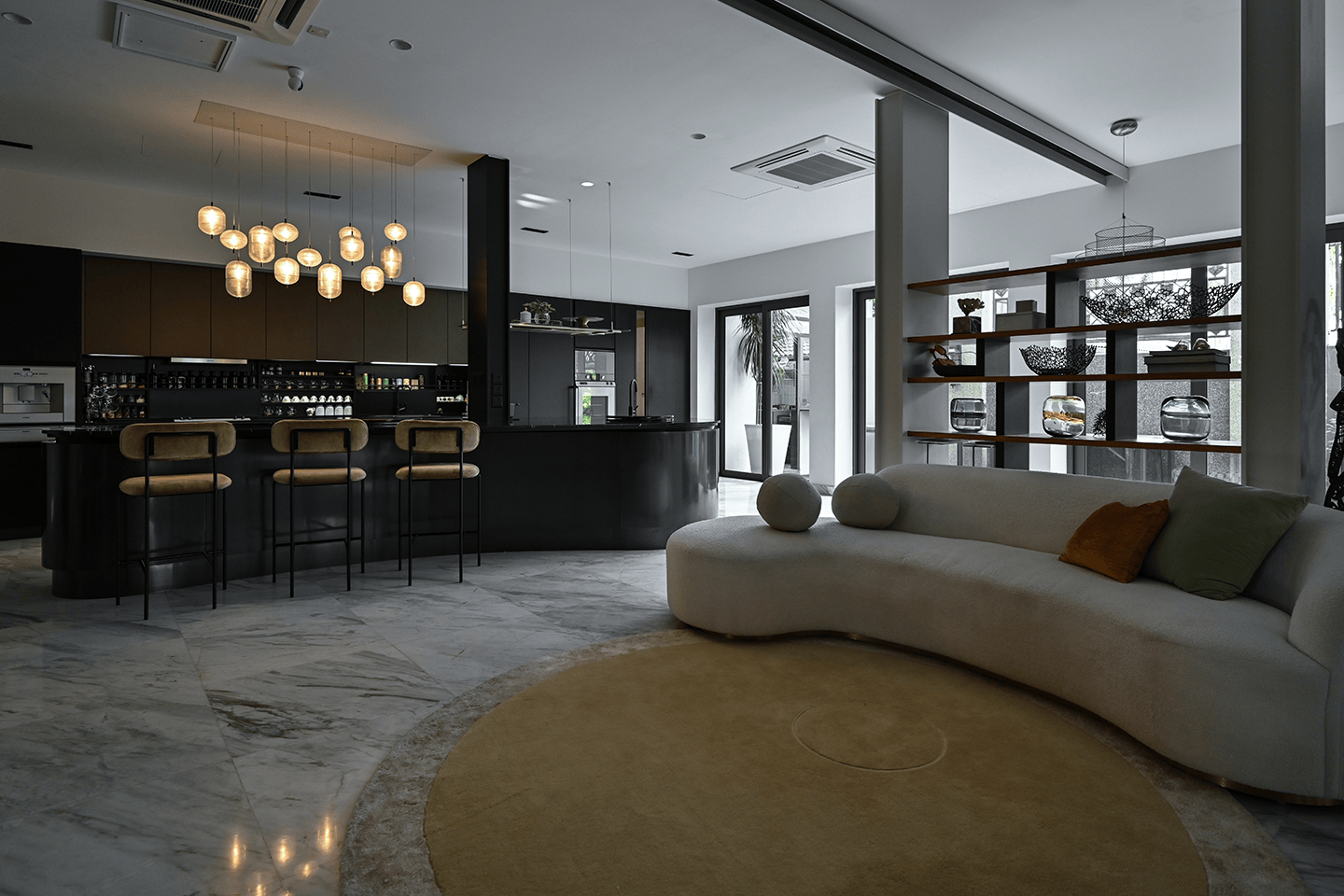 The New Standard-Slider02